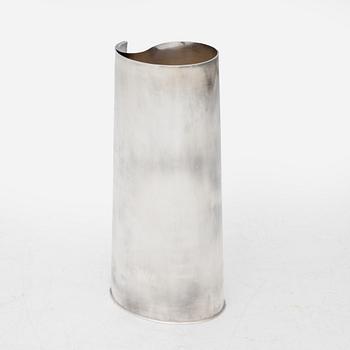 Rolf Lindståhl, a sterling silver vase, Stockholm, 2008.