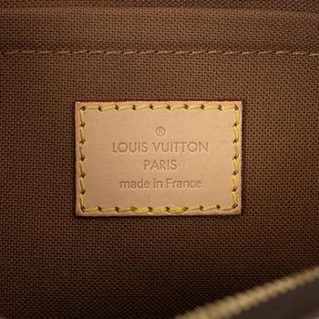 Louis Vuitton, bag, "Multi Pochette Accessoires", 2020.