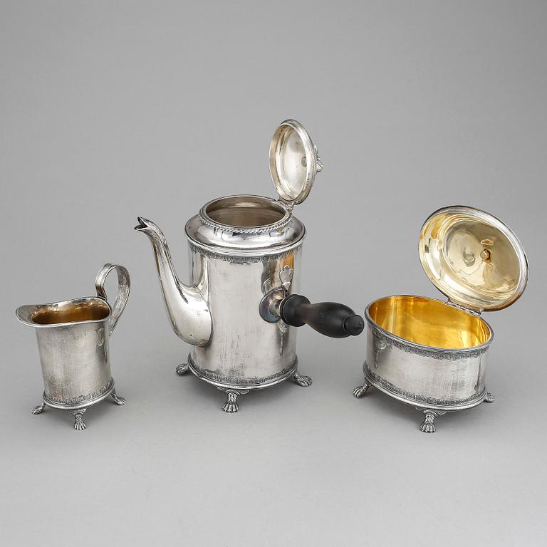 KAFFESERVIS, 3 delar, silver, Eric Råström, Stockholm, 1949. Total vikt ca 1600 gram.