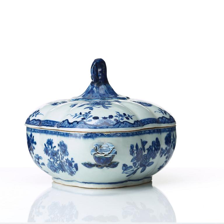 TERRIN med LOCK, kompaniporslin. Qingdynastin, Qianlong (1736-95).