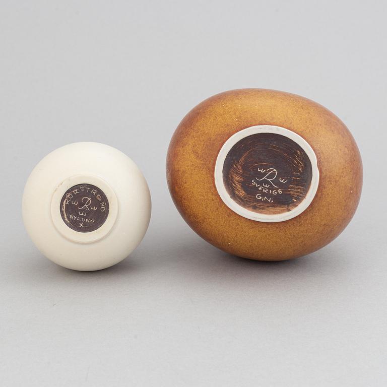 Gunnar Nylund, a set of three stoneware jugs and a vase for Rörstrand, 1950's/60's.