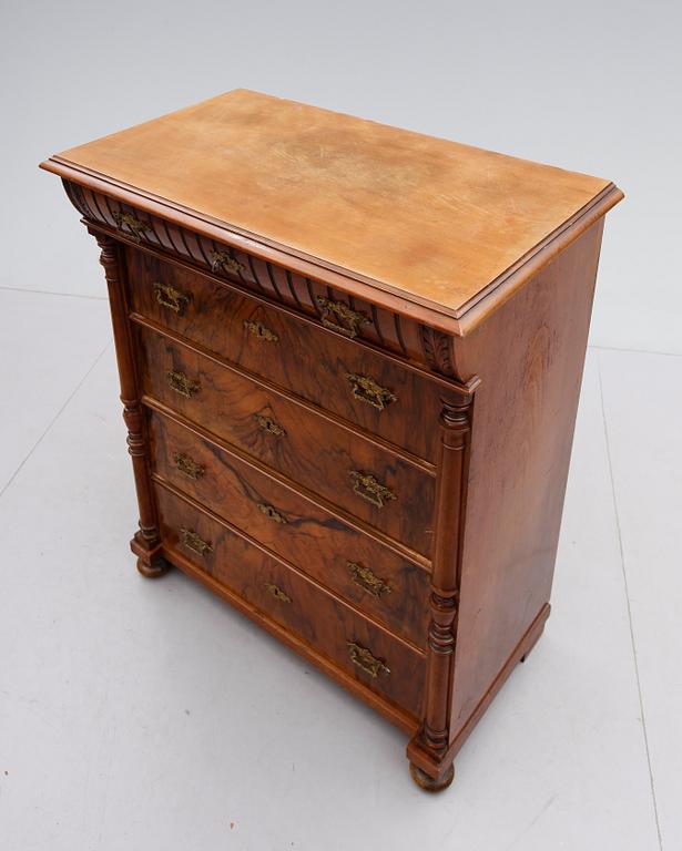 BYRÅ, nyrenässans, 1800-talets andra hälft.