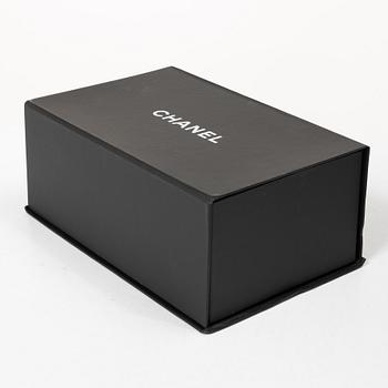 Chanel, Bag, “Mini Box Bag”.