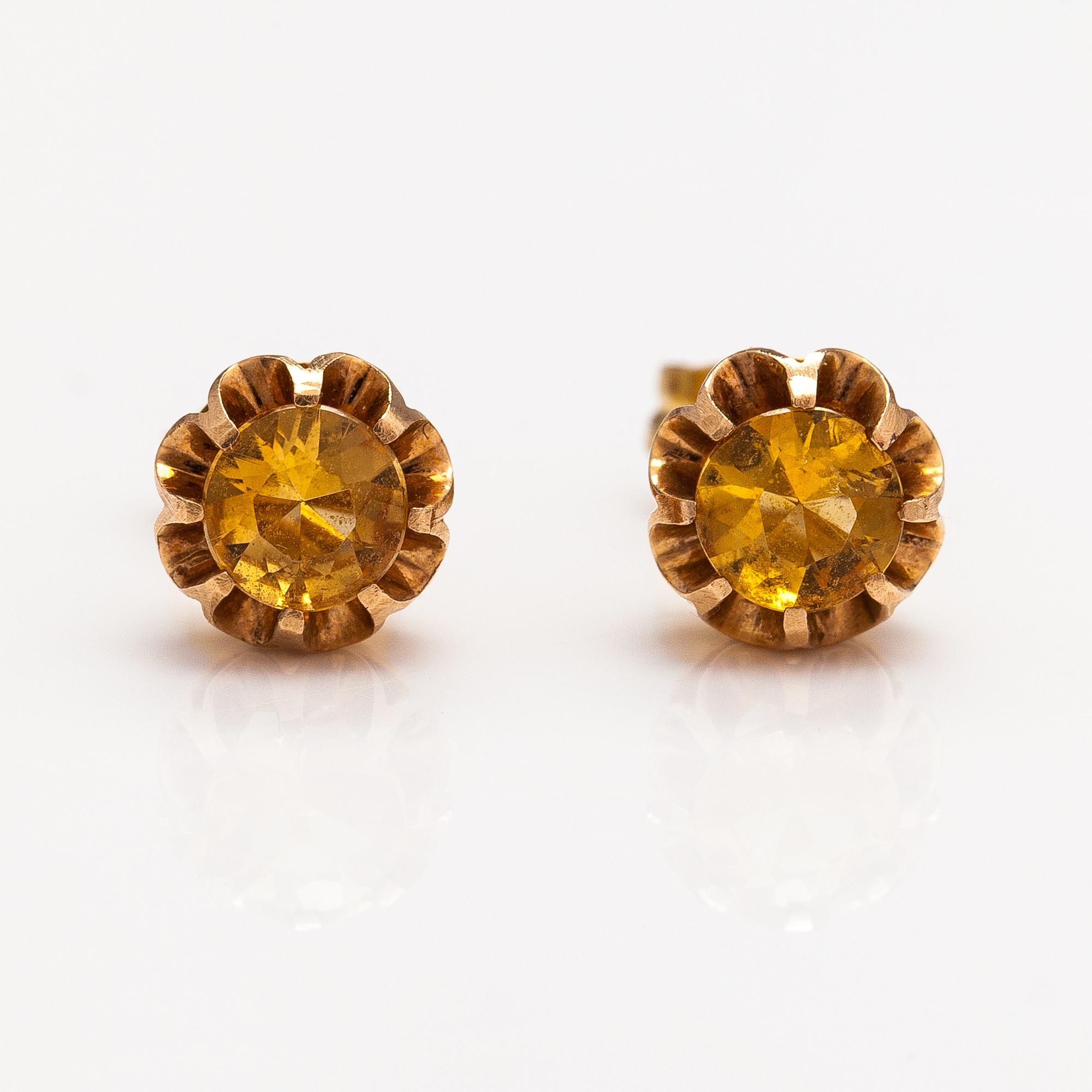 Torbjörn Tillander, A 14K gold jewellery suite with citrines. Helsinki 1981.