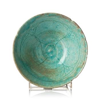 400. A Kashan pottery bowl, Persia, 13th century.