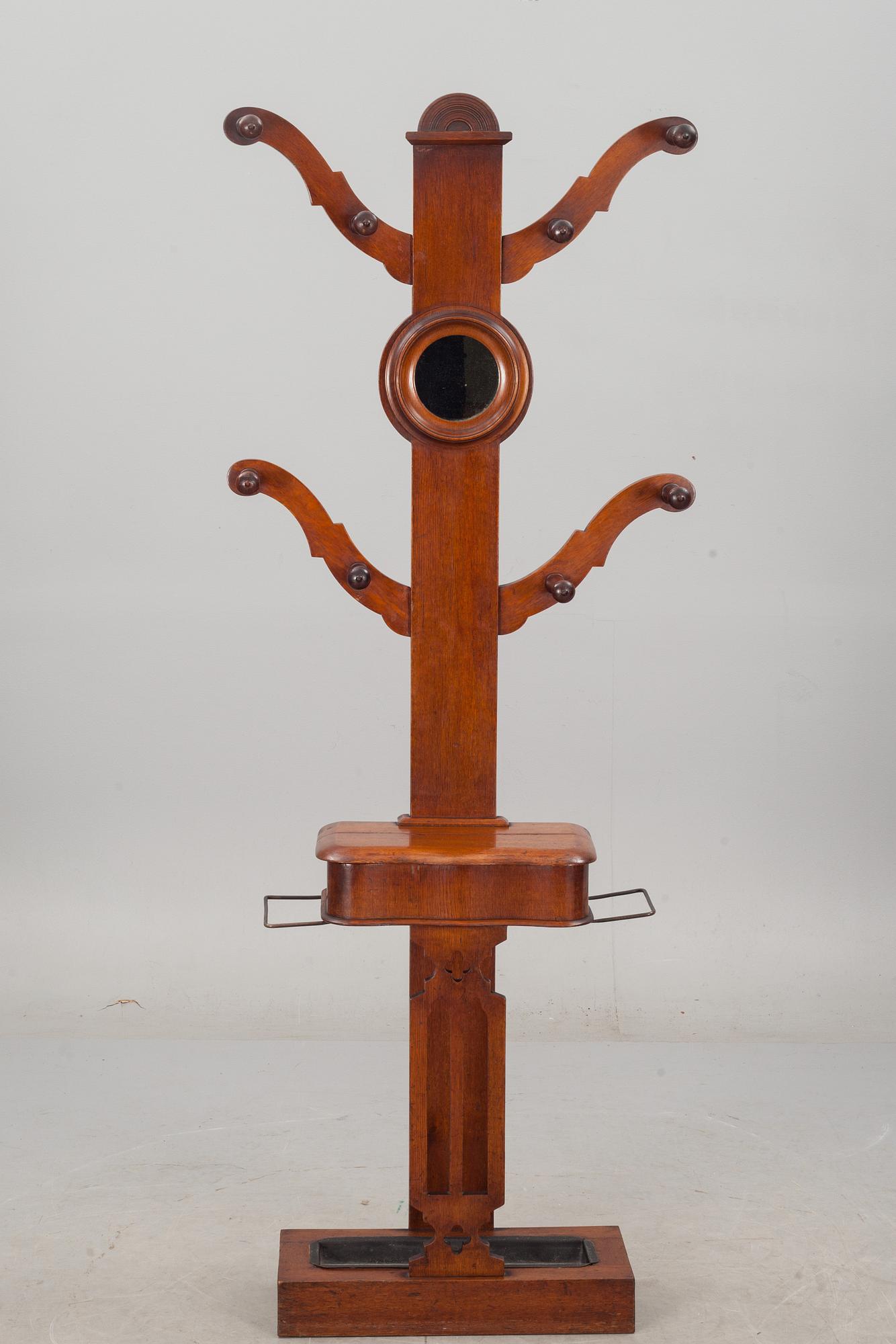 HALLMÖBEL, omkring 1900.