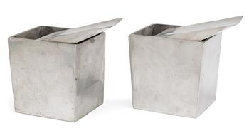 375. Two Philippe Starck 'Ray Hollis ashtrays' for XO, France.