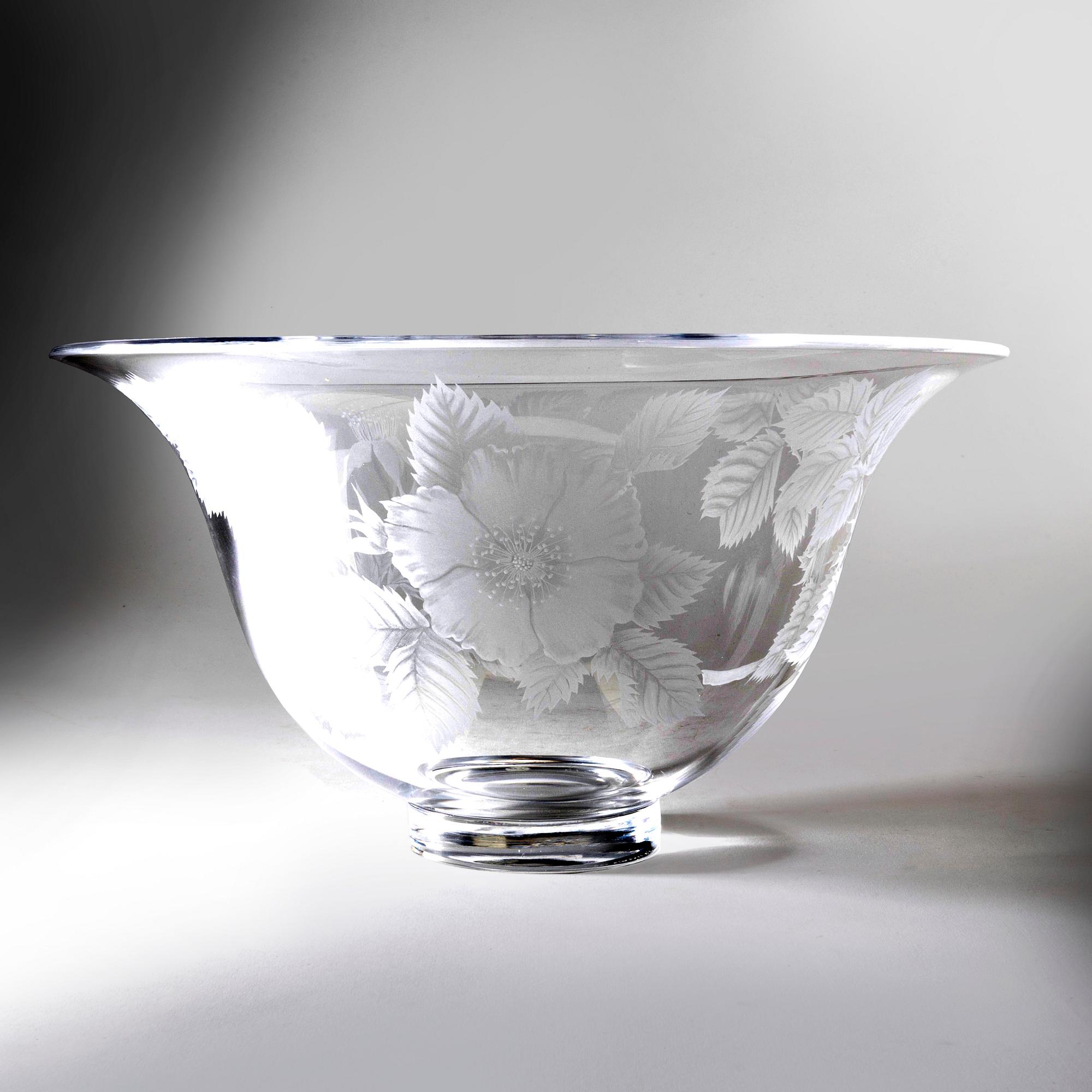 A signed dated and numbered Lisa Bauer glass bowl from Kosta Boda.