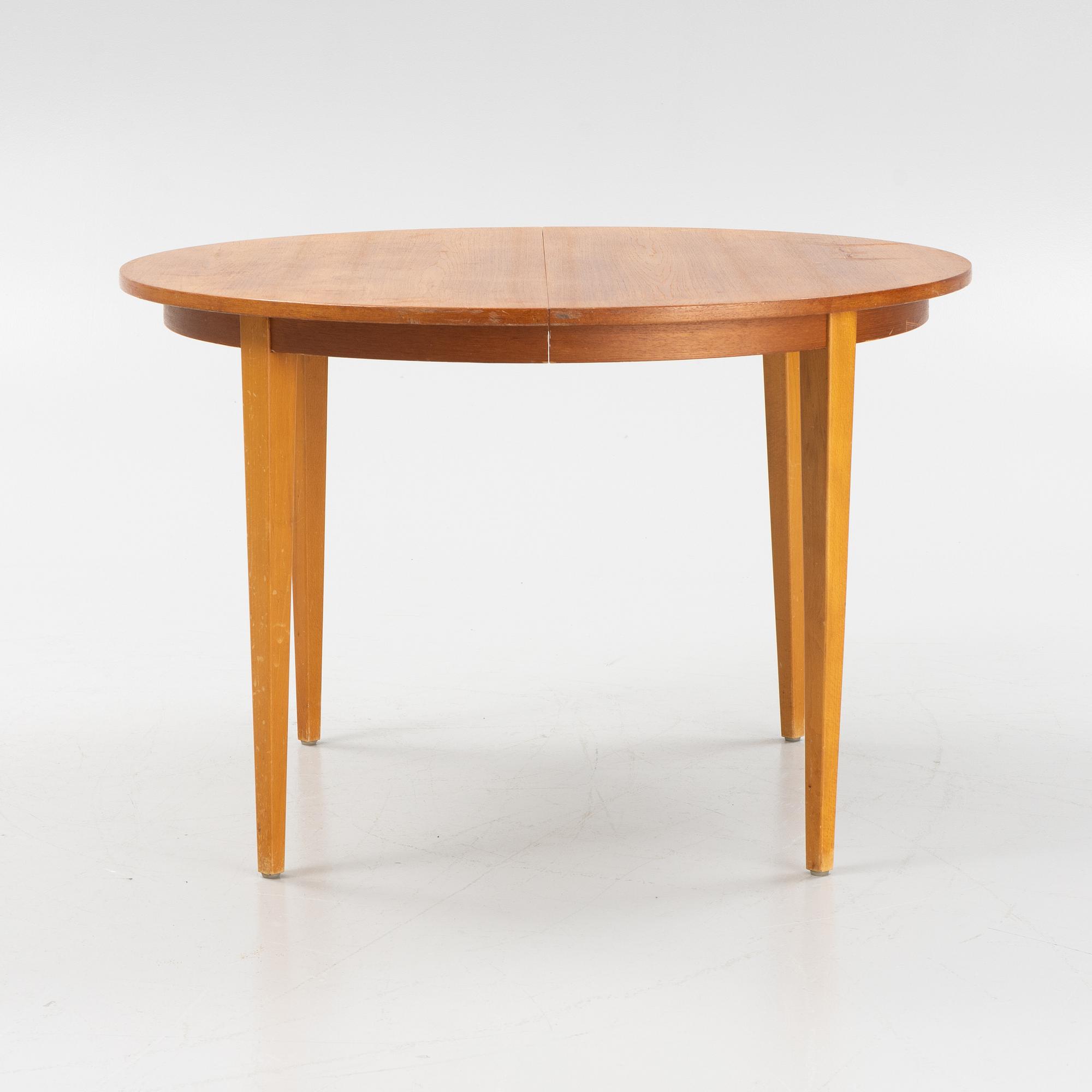 Kai Kristiansen, stolar, 4 st, "Pige/T21", Danmark, 1950/60-tal. Bord medföljer.