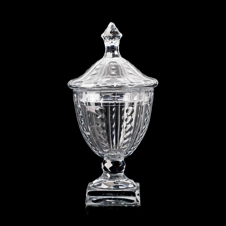 POKAL med LOCK, glas. Empire, England/Irland. 1800-talets första hälft.