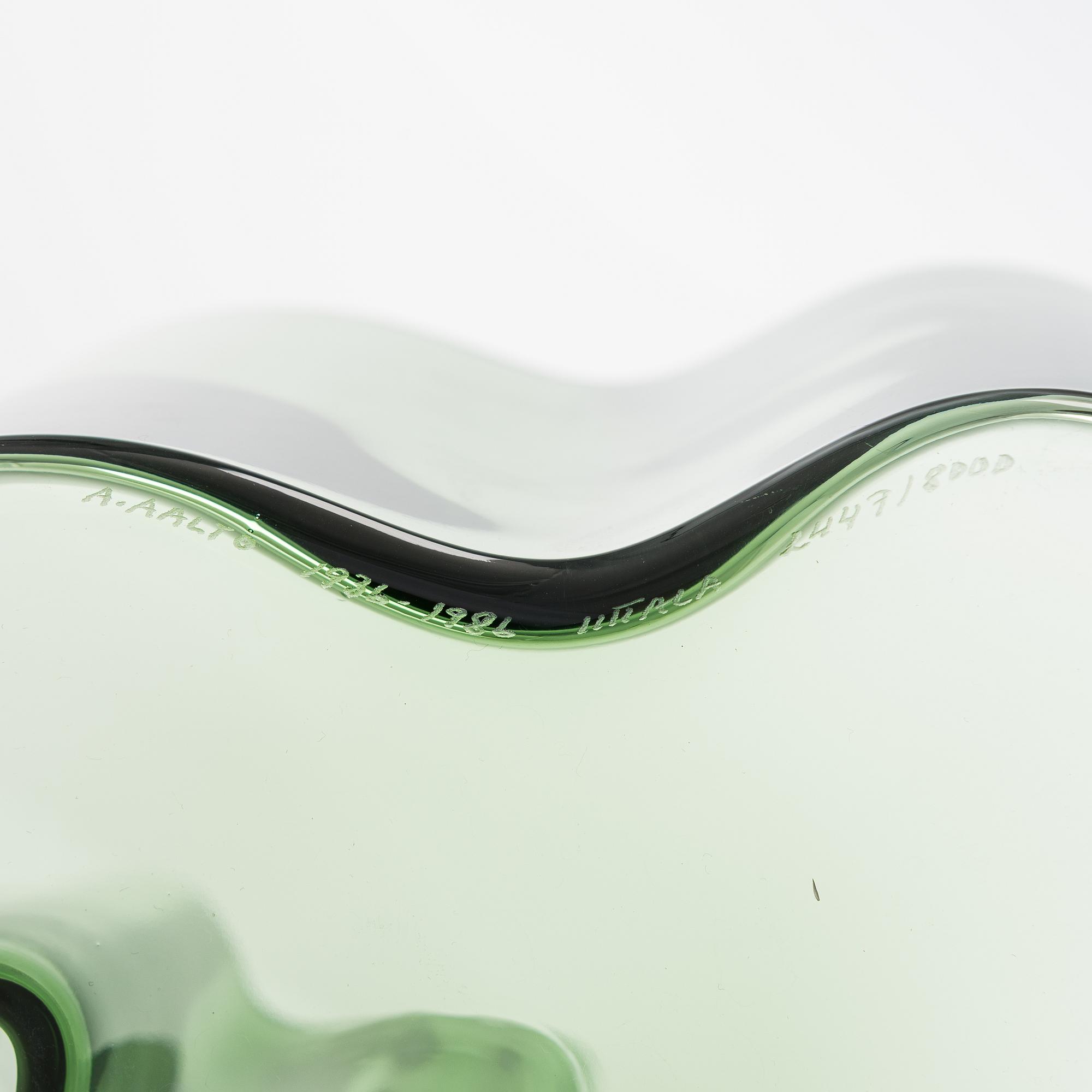 Alvar Aalto, a 'Savoy' 50-year jubilee vase, 3030, signed A. Aalto 1936-1986 Iittala 2447/8000.