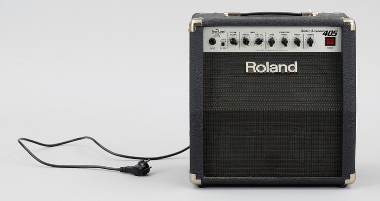 GITARRFÖRSTÄRKARE, Roland 405, Kina, 1900/2000-tal.