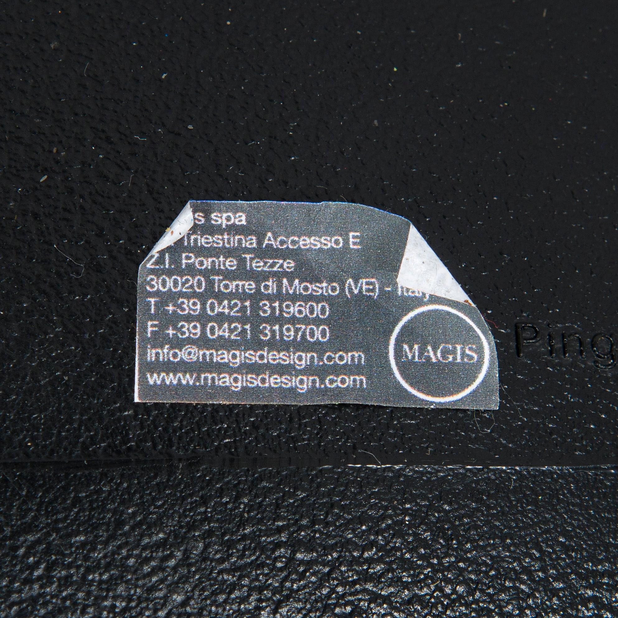 Eero Aarnio, "Pingy", Me Too Collection, Magis, Italia 2011.