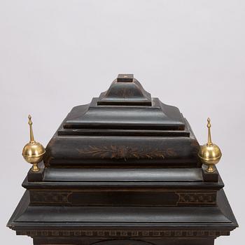 Kaappikello, John Tolson, Lontoo (toiminut 1715-37).