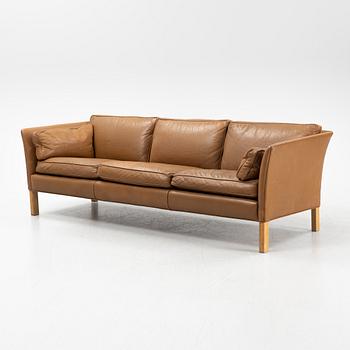 A 'Cromwell' sofa by Are Norell, end of the 20th Century.