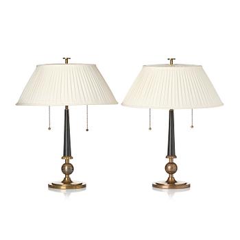 196. Harald Notini, a pair of table lamps model "15009", Arvid Böhlmarks Lampfabrik, Stockholm, 1930s.