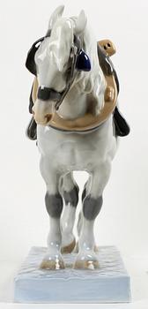 FIGURIN, porslin, CJ Buenesen, Royal Copenhagen, 1900-tal.