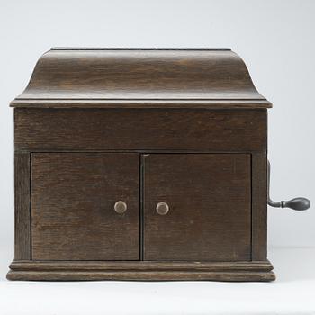 VEVGRAMMOFON, 1900-talets början.