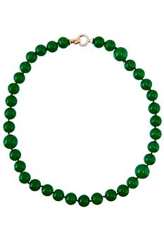 A JADEITE COLLIER.