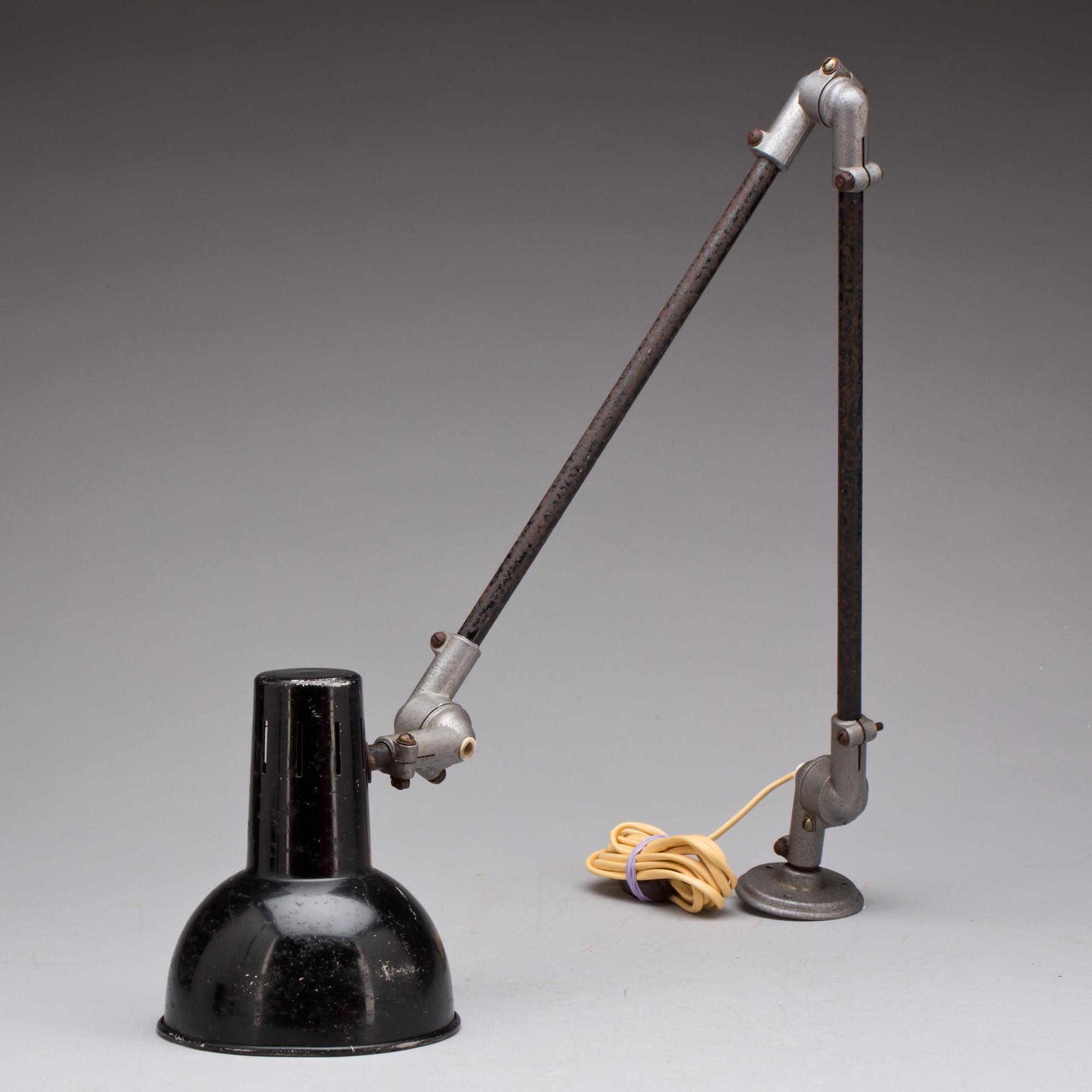 ARBETSLAMPA, "RIJO". 1900-talets första hälft.