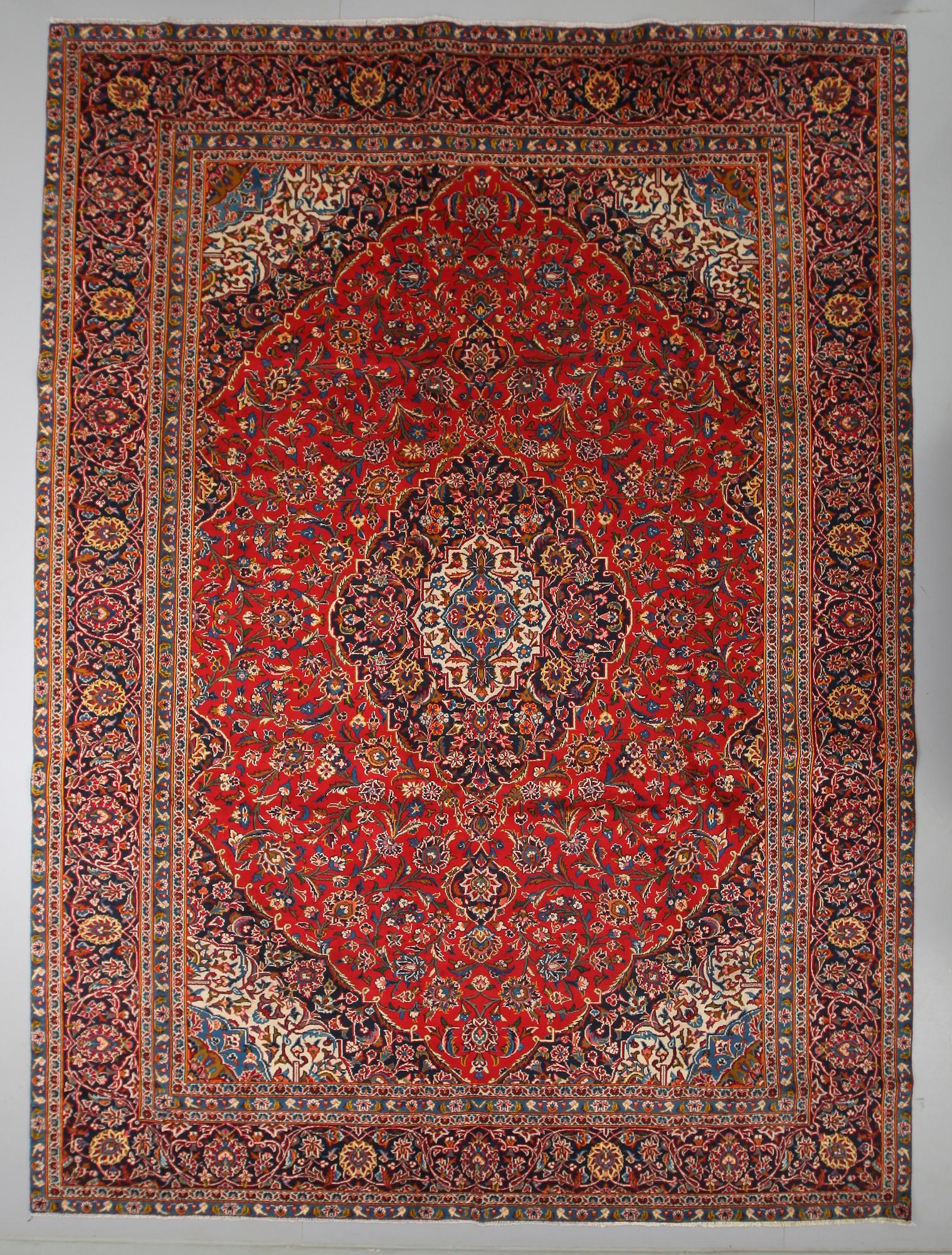 MATTA, Keshan, ca 400 x 295 cm.