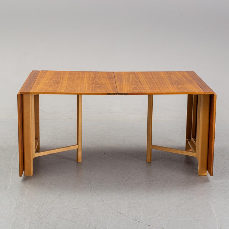 A 'Maria Flap' gateleg table by Bruno Mathsson for Karl Mathsson, dated 1968.