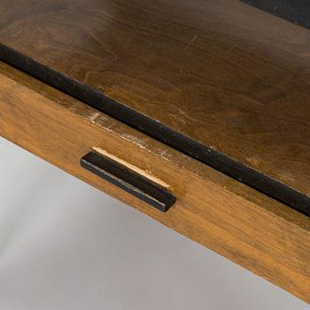 Alvar Aalto, sidobord, modell 87,  O.Y. Huonekalu- ja Rakennustyötehdas A.B. 1930/1940-tal.