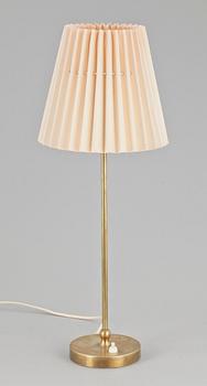 BORDSLAMPA, mässing, Josef Frank. Svenskt Tenn. Nr 2332.