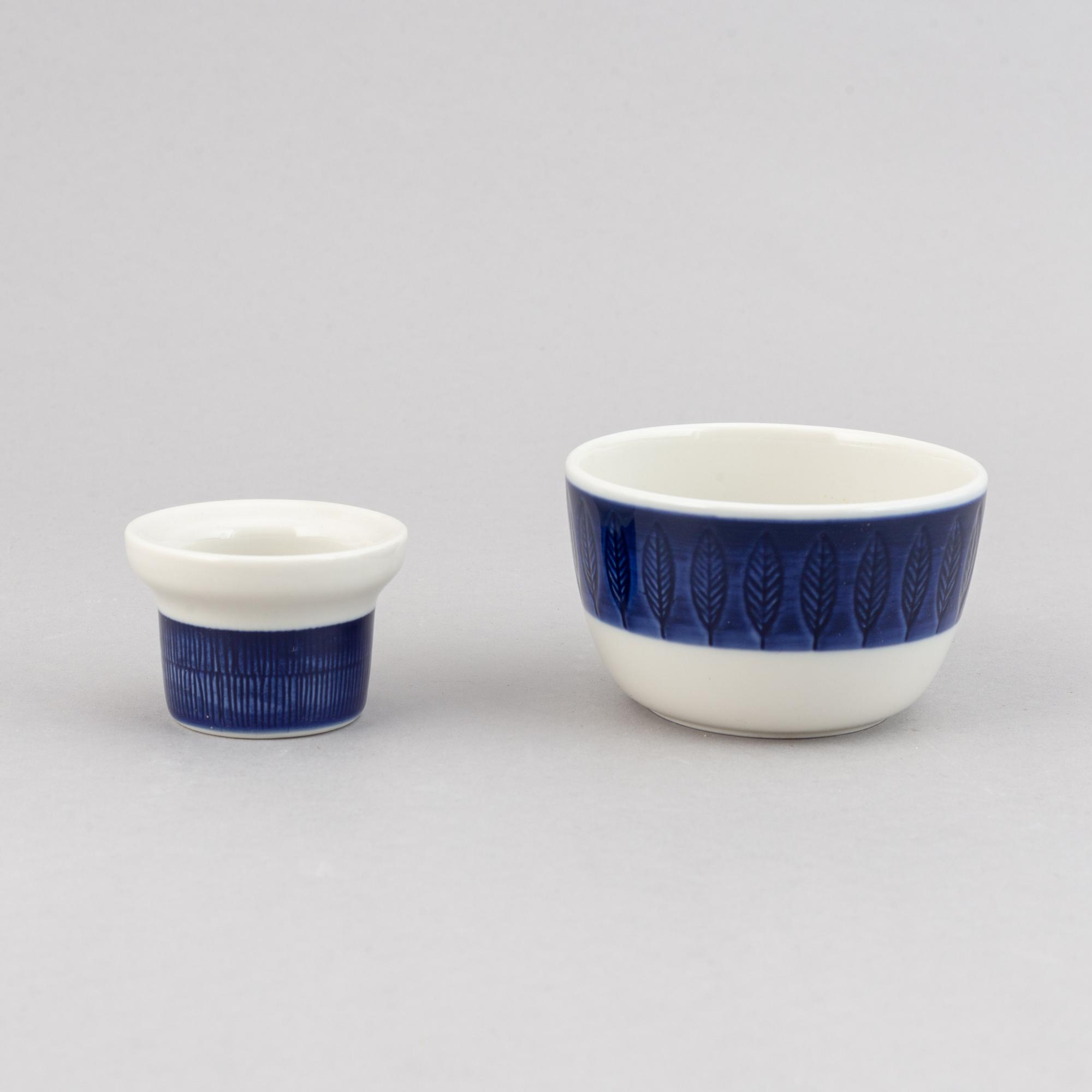 A Hertha Bengtsson 'Koka Blå' dinner service, 84 pcs, Rörstrand, designed 1956.