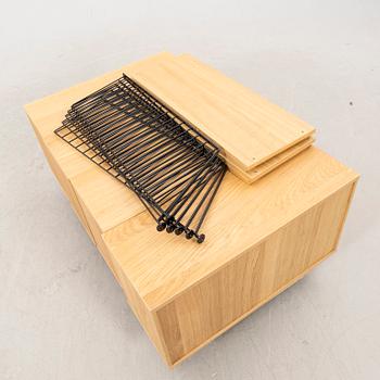 Nils Strinning, hyllsystem "BFB hyllan" String design AB 2000-tal.