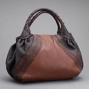 HANDVÄSKA, Fendi, "Spy Bag", 2000-talets början.