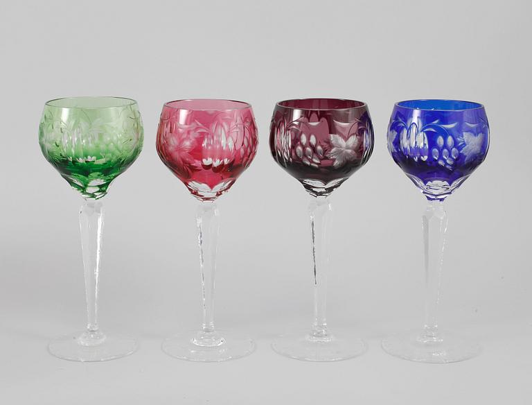 GLAS SAMT KARAFF, 16 delar, Böhmisk typ, 1900-tal.