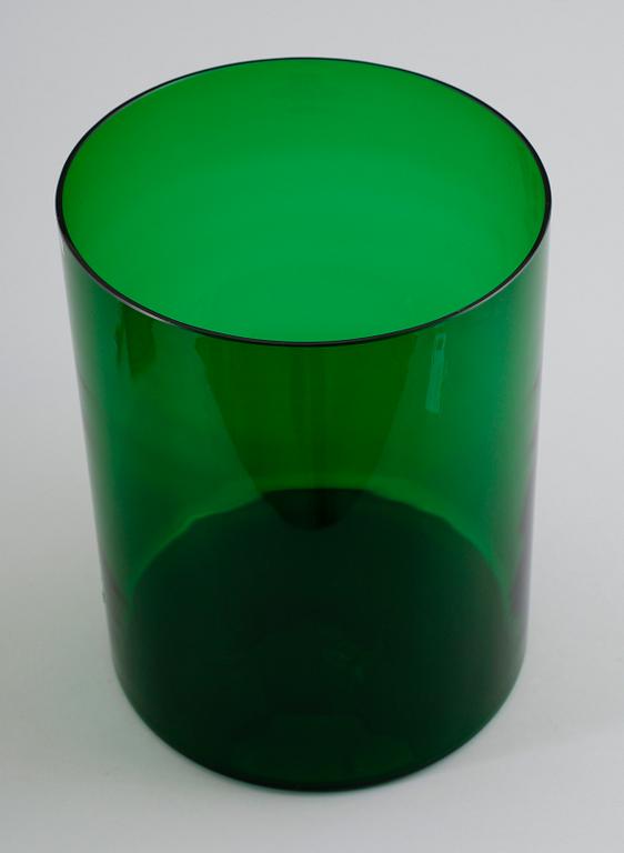 VAS, grönt glas, Arabia, 1900-talets andra hälft.