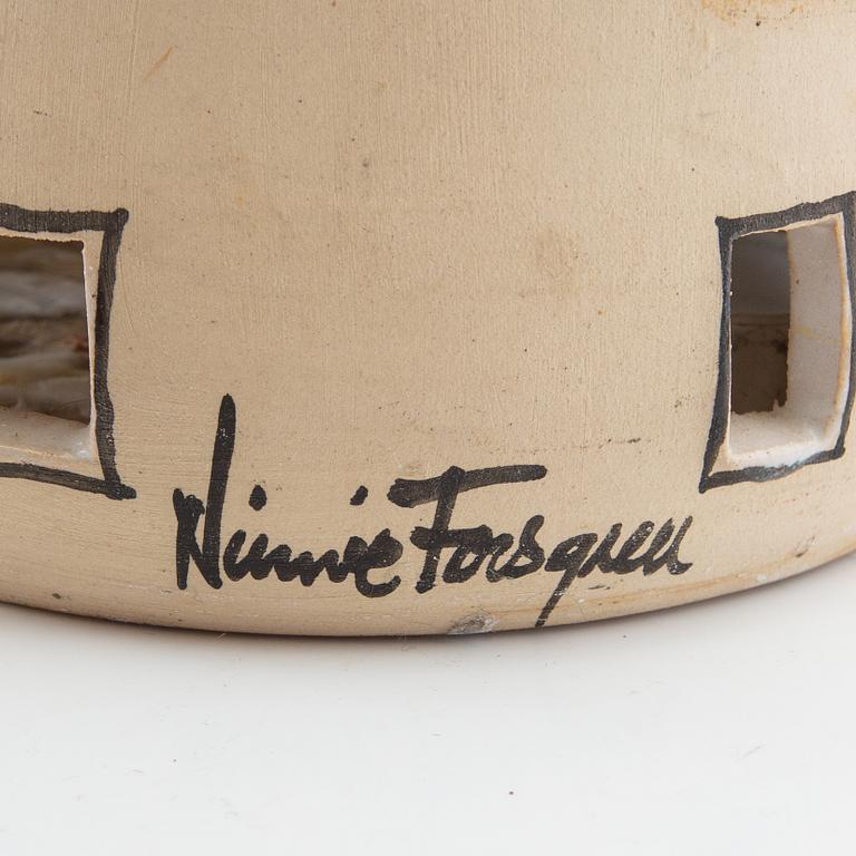 Ninnie Forsgren, "Ljushus".