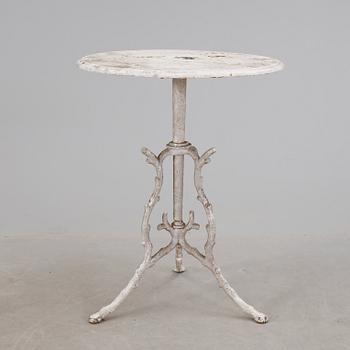 TRÄDGÅRDSBORD, gjutjärn, 1900-talets början.