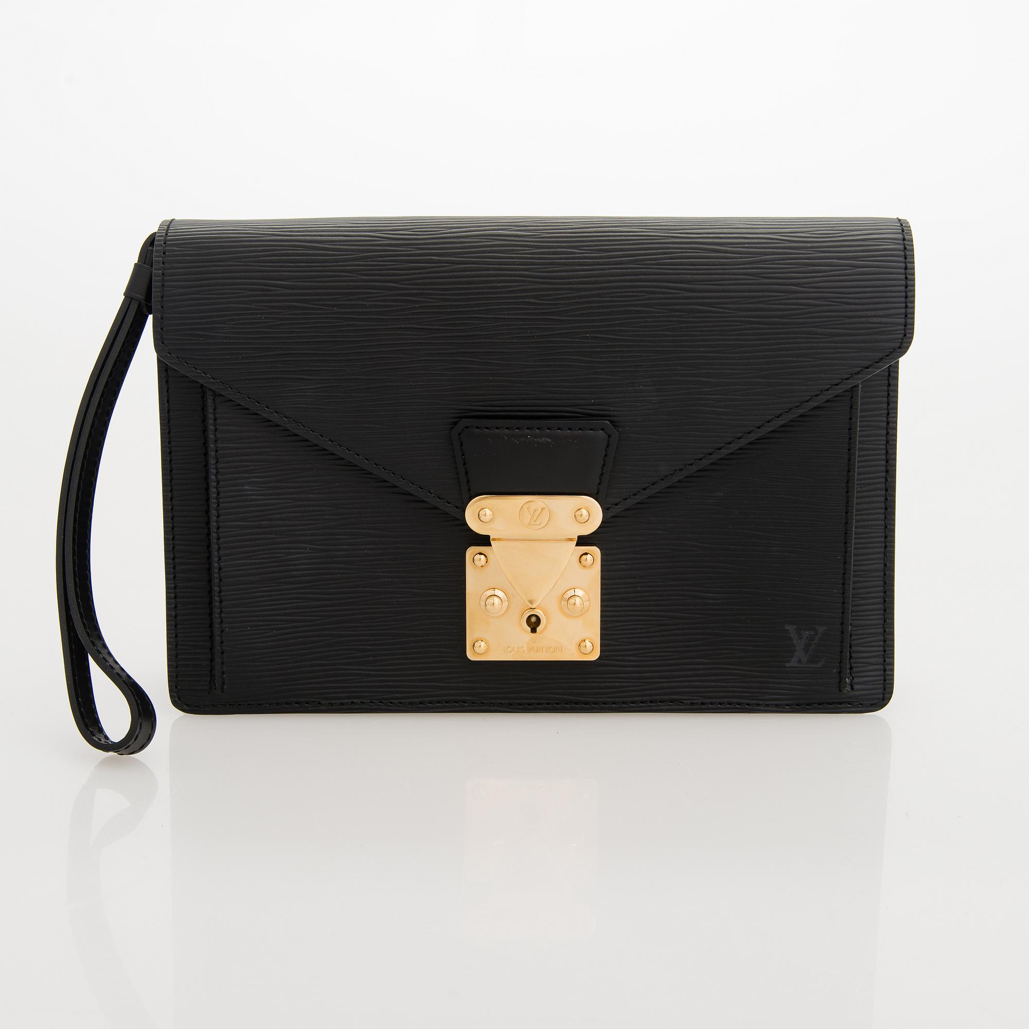 Louis Vuitton A black Epi Leather Sellier Dragonne Clutch. Bukowskis