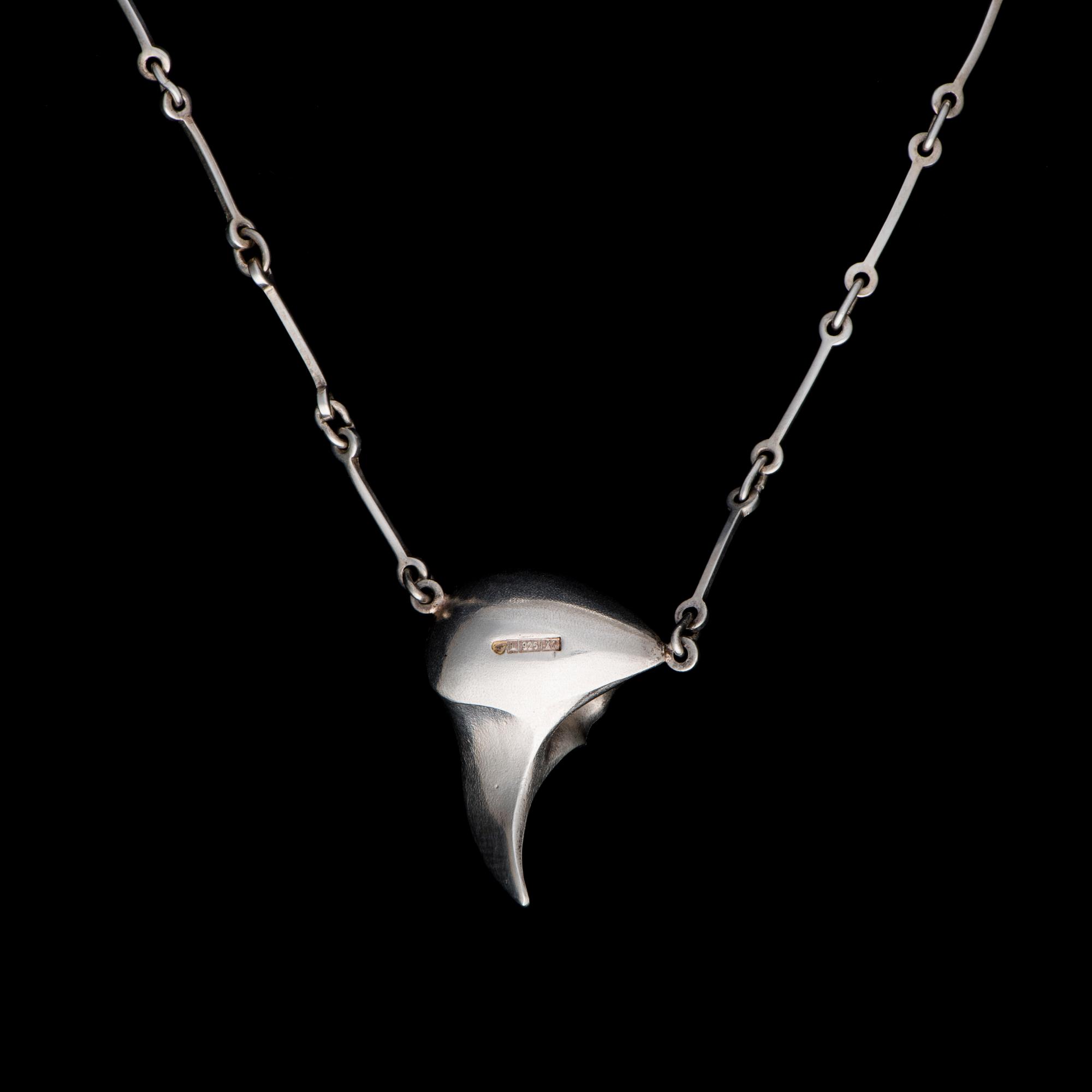 HALSSMYCKE, "Bestens nagel", sterling silver, Björn Weckström 1975.