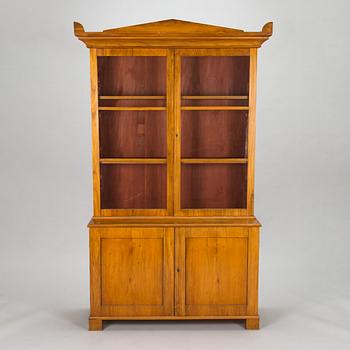 A Swedish display cabinet from around 1830.