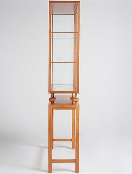 Josef Frank, a mahogany showcase cabinet model "2077", Firma Svenskt Tenn, Sweden.