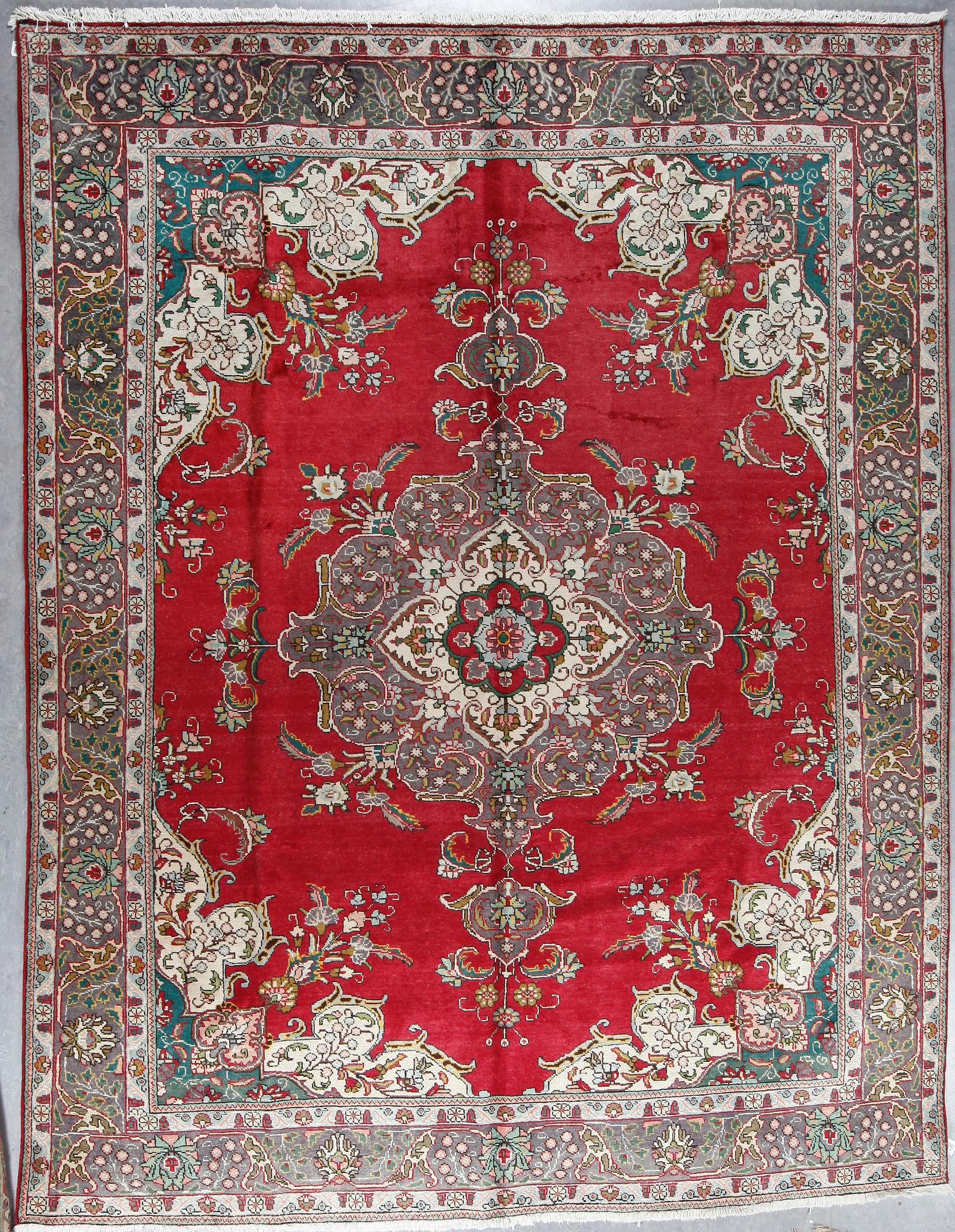 MATTA, sannolikt Täbris, ca  370x292 cm.