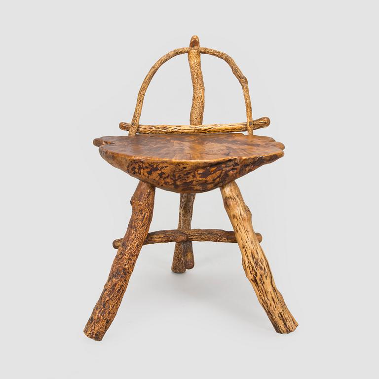 Tuoli, 1900-alkupuoli.