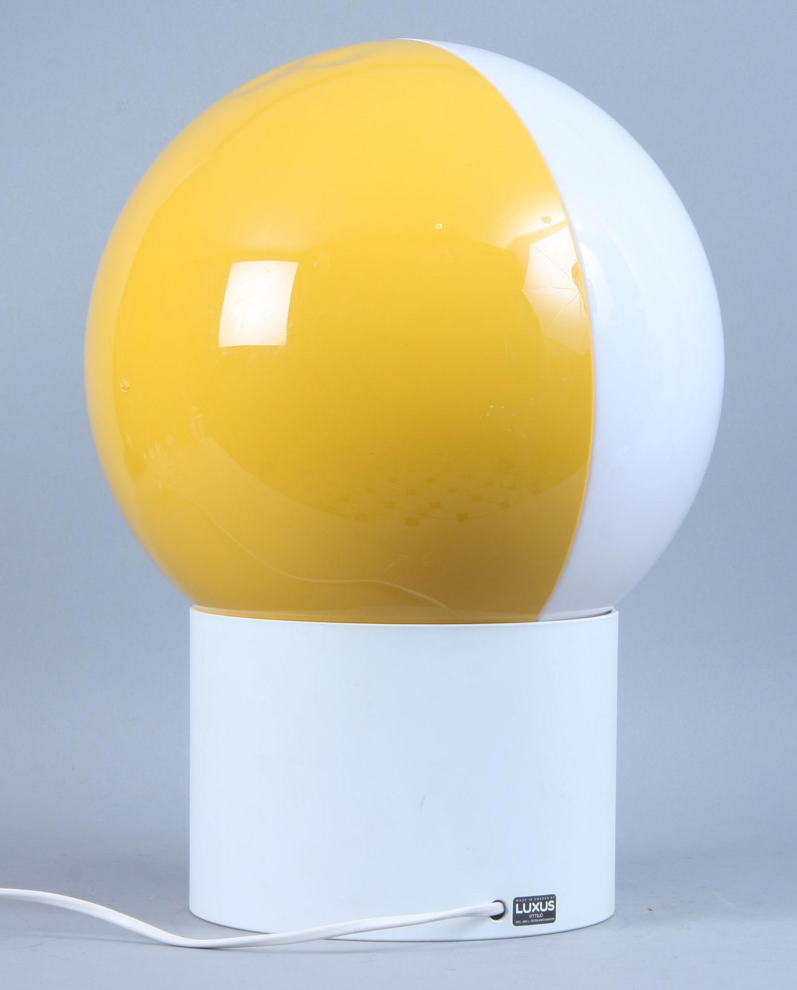 BORDSLAMPA, "1241 LUNO", Uno och Östen Kristiansson, Luxus, Vittsjö.