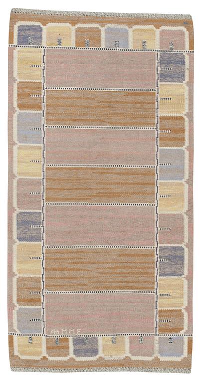 Märta Måås-Fjetterström, A CARPET. "Shell". Flat weave. 174,5 x 91 cm. Signed AB MMF.