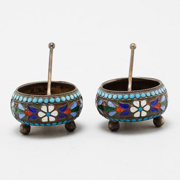 A pair of salt cellars with spoons, silver and enamel, Russia, around turn of the century 1900. Weight 42 g.