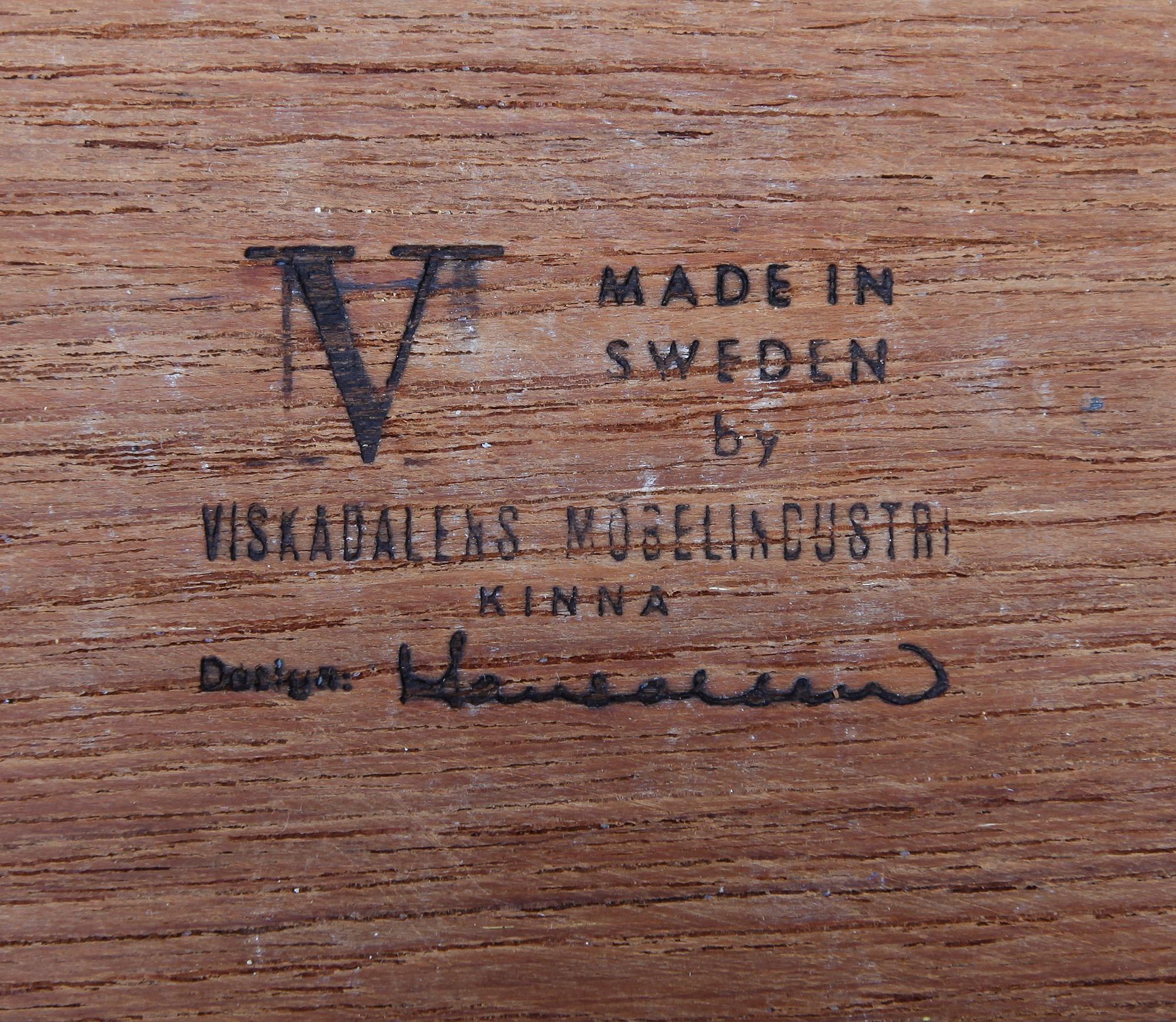 STOLAR, 4 st, Hans Olsen, Viskadalens möbelindustri, Kinna, 1900-talets första hälft.