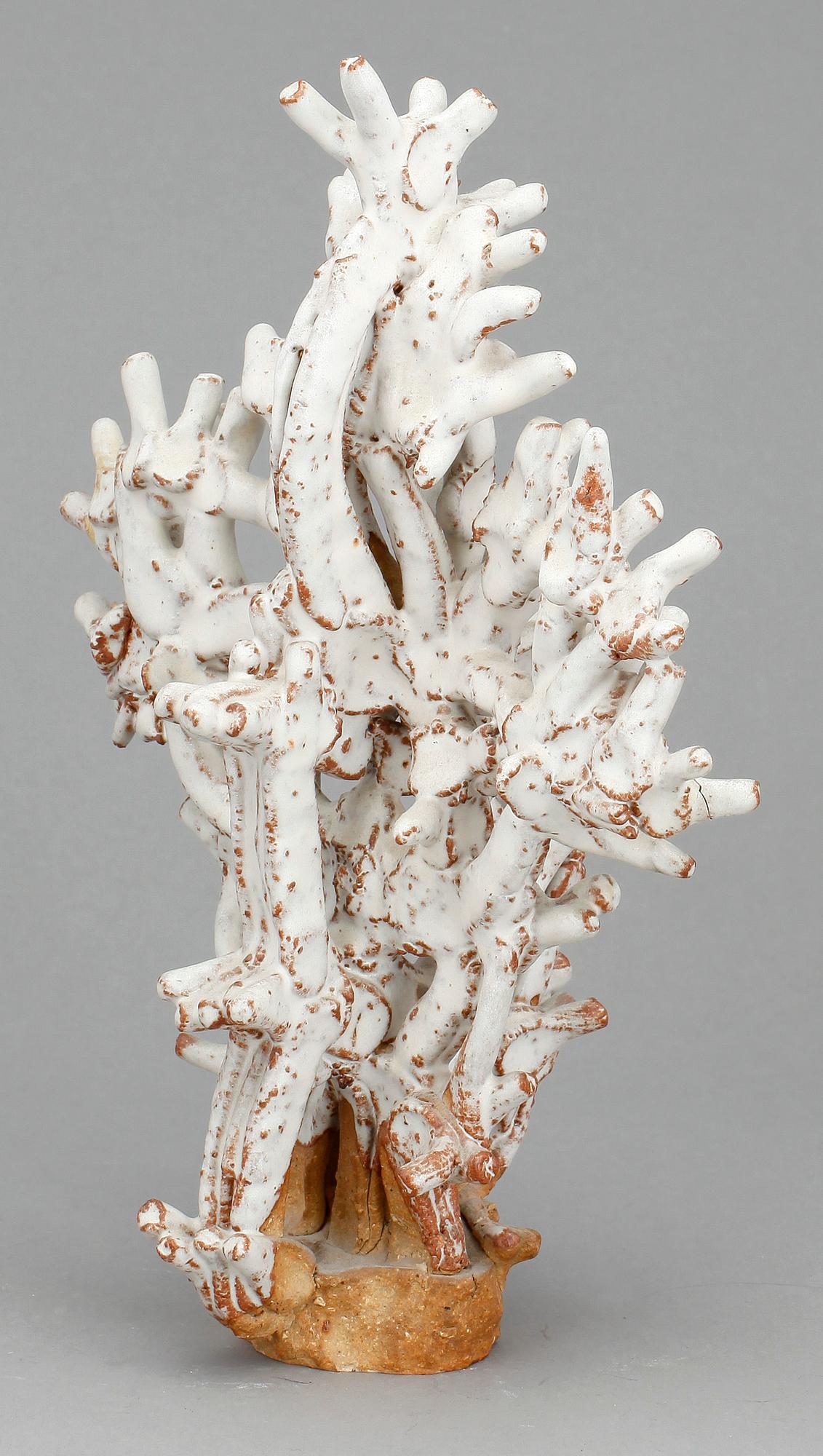 HERTHA HILLFON, skulptur, osignerad.