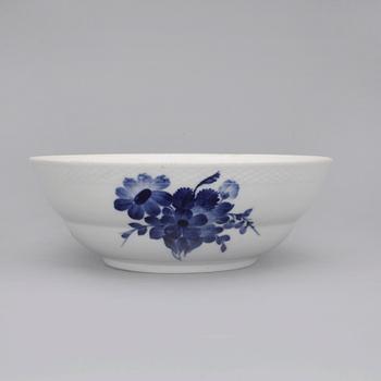 SERVISDELAR, ca160+8 delar, porslin, "Blå blomst", Royal Copenhagen, 1900-tal.