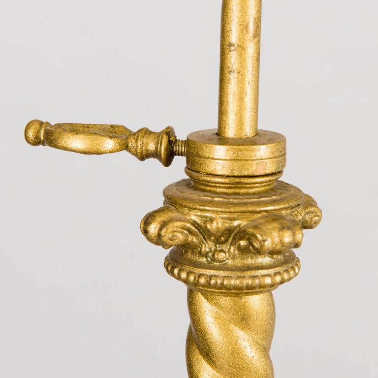 TUOLIPARI ja PÖYTÄVALAISIN, vuosisadan vaihde 1900 ja 1900-luvun loppupuoli.