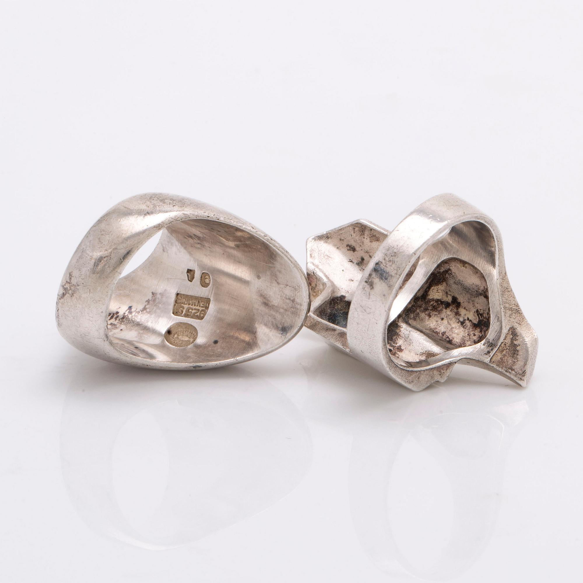 2 rings sterling silver, Lapponia approx size 55, Georg Jensen  approx size 51, total weight 28,8 g.