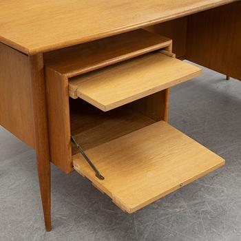 An oak writing desk, Lelångs Möbelfabrik, 1950's/60's.